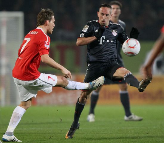 作为欧洲足 作为欧洲足