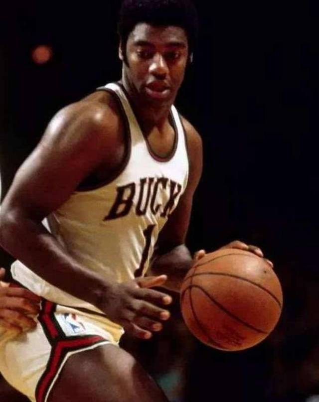 球队效力 球队效力